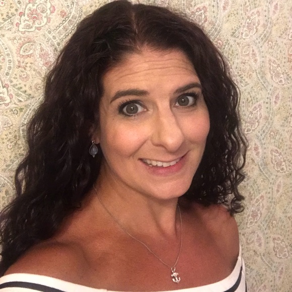 Meet your Posher, Janeljanel - Picture 1 of 1